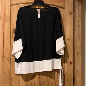 Chico’s black and white blouse